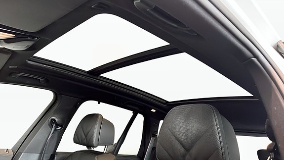 BMW X5 13 of 13