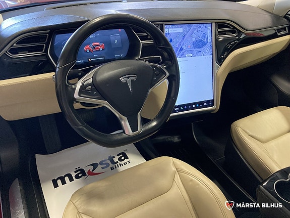 Tesla Model S 12 of 18