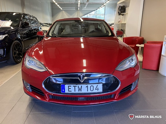 Tesla Model S 6 of 18