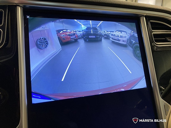 Tesla Model S 15 of 18