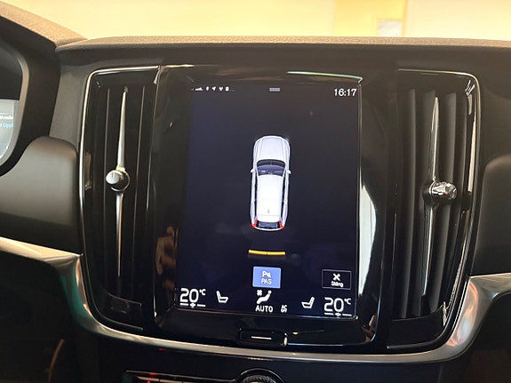 Volvo V90 15 of 19