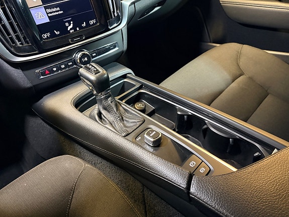 Volvo V90 16 of 19