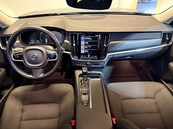 Volvo V90 8 of 19