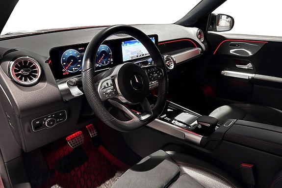 Mercedes-Benz GLB200 d 6 of 11