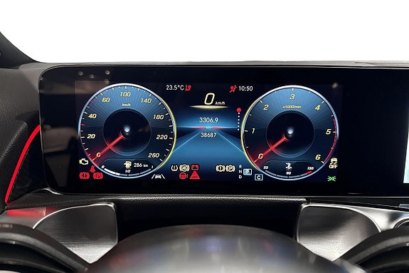 Mercedes-Benz GLB200 d 7 of 11