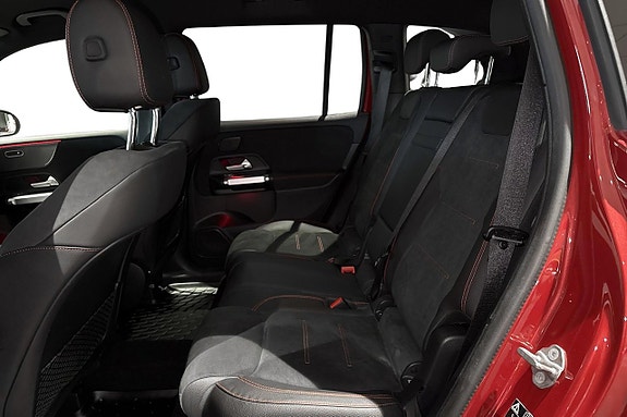Mercedes-Benz GLB200 d 10 of 11