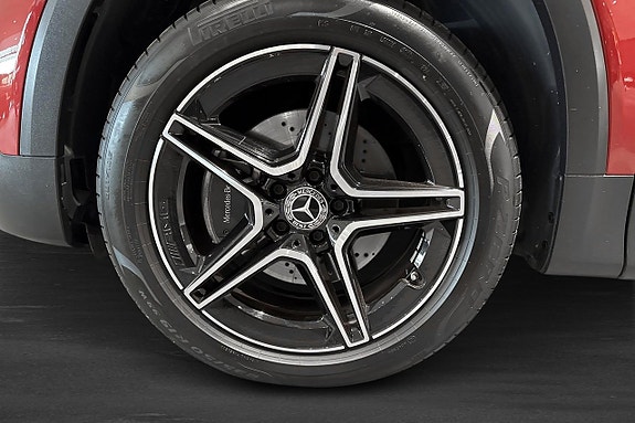 Mercedes-Benz GLB200 d 5 of 11