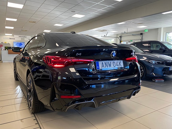 BMW i4 11 of 11