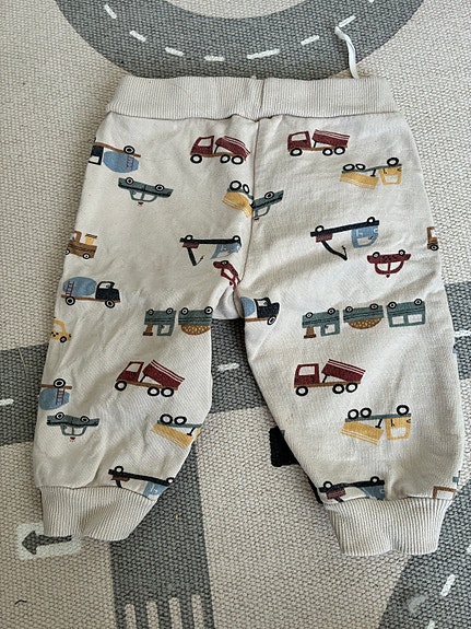 Product image 1 of 3