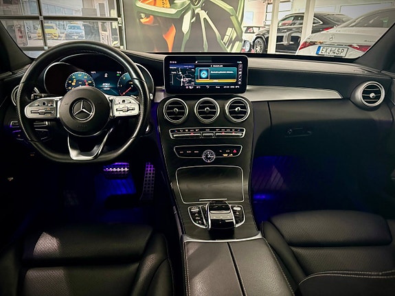 Mercedes-Benz C300 d 6 of 19