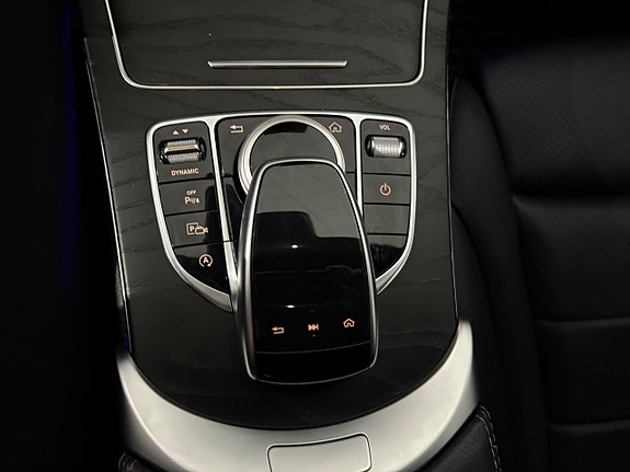 Mercedes-Benz C300 d 15 of 19