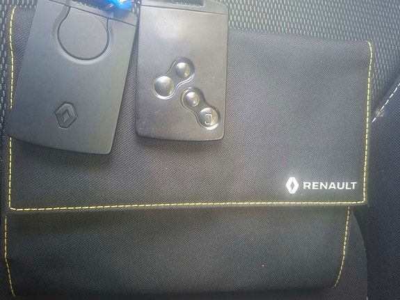 Renault Clio 10 of 20