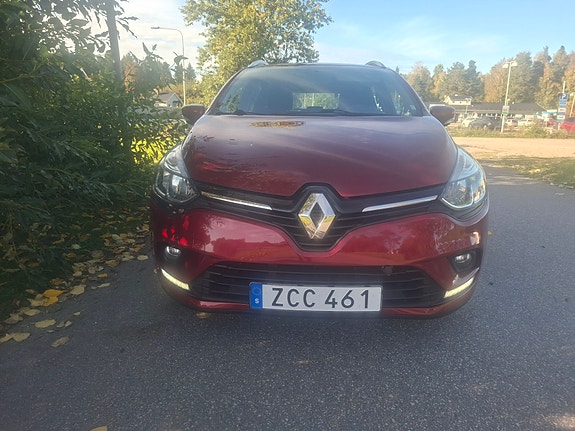 Renault Clio 12 of 20