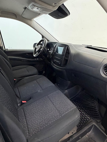 Mercedes-Benz Vito 116 13 of 13
