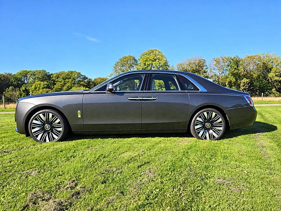 Rolls Royce Ghost 5 of 17