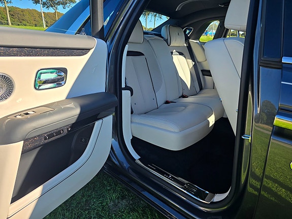 Rolls Royce Ghost 11 of 17