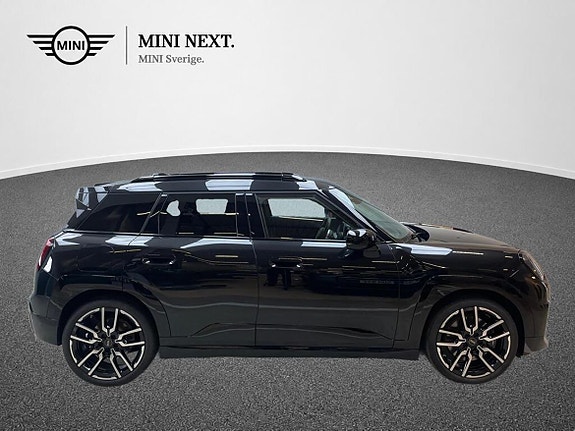 MINI Aceman E 3 of 15