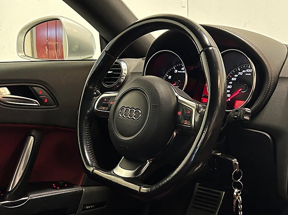 Audi TT Coupé 3.2 V6 Quattro Automat Proline Dragkrok A-Traktor 23 of 25