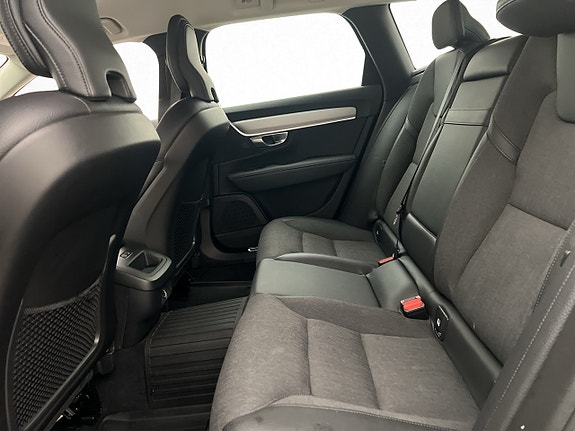Volvo V90 Cross Country 14 of 30