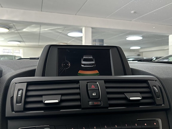 BMW 220d 16 of 20