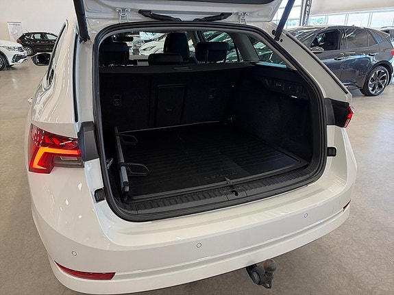 Skoda Octavia 9 of 9