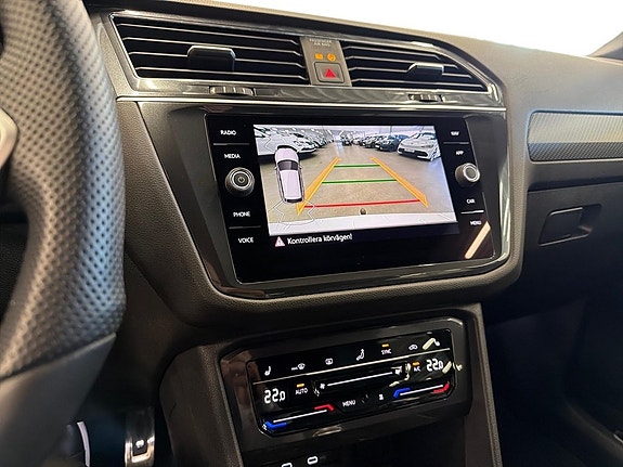 Volkswagen Tiguan Allspace 17 of 18