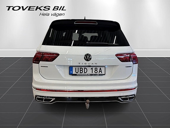 Volkswagen Tiguan Allspace 6 of 18