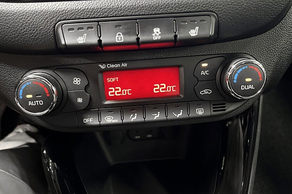 Kia Ceed 13 of 18