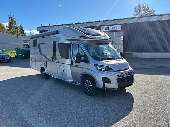 Adria CORAL SUPREME 670 SL Långbäddar - Alde Dieselpanna - 180hk&Automat - Lyxig! 2 of 24