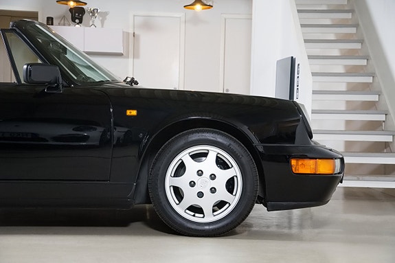 Porsche 911 12 of 30