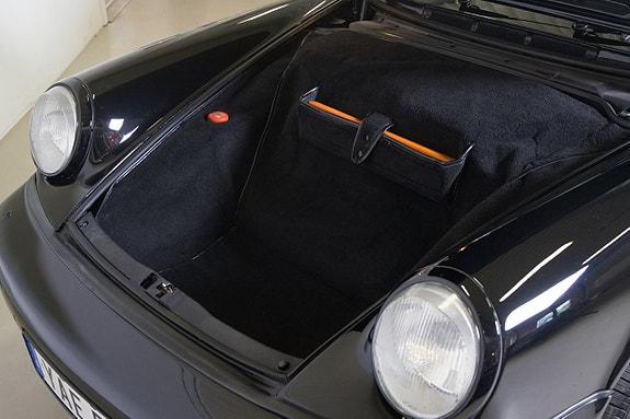 Porsche 911 27 of 30