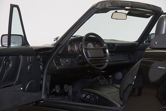 Porsche 911 13 of 30