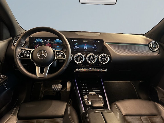 Mercedes-Benz EQA300 8 of 20