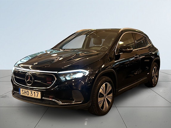Mercedes-Benz EQA300 16 of 20