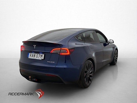 Tesla Model Y 6 of 30
