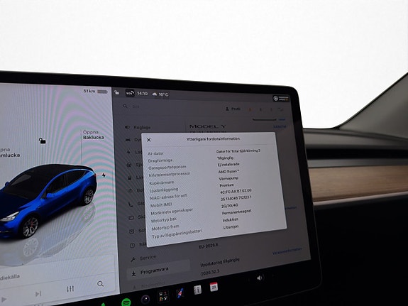 Tesla Model Y 20 of 30