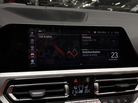 BMW M440i 22 of 29