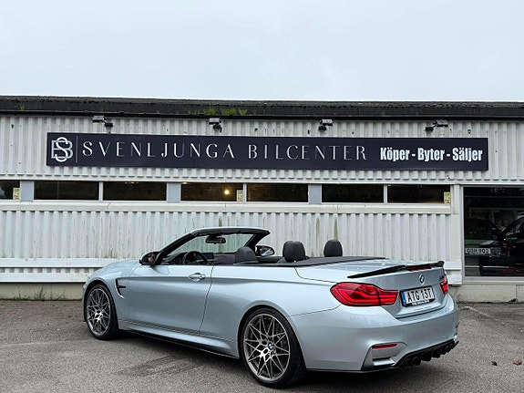 BMW M4 4 of 30