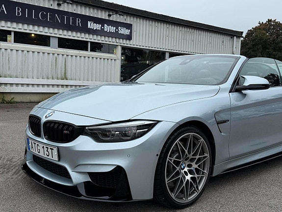 BMW M4 7 of 30