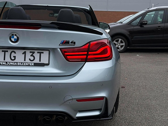BMW M4 9 of 30