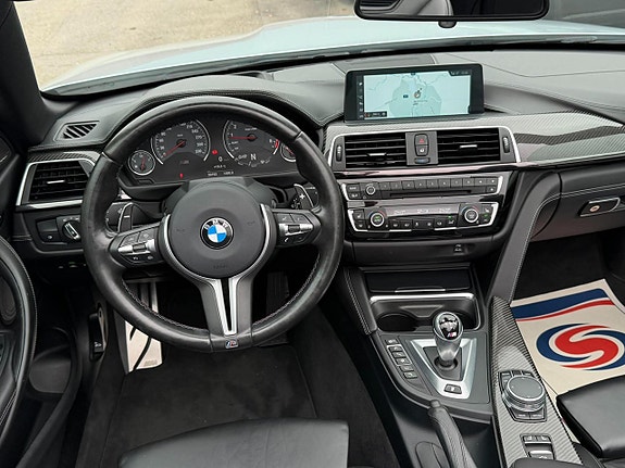 BMW M4 11 of 30