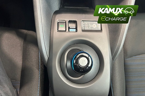 Nissan Leaf 24 of 26