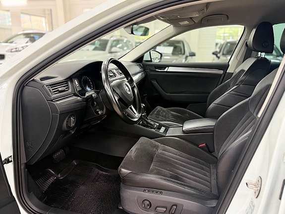 Skoda Superb 7 of 17