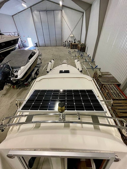 Bella 652 Volvo Penta 4.3 GXi 12 of 12