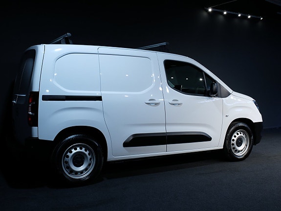 Opel Combo-e 3 of 11