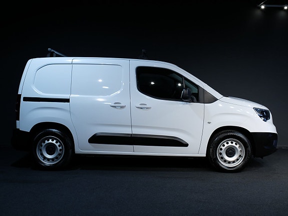 Opel Combo-e 2 of 11