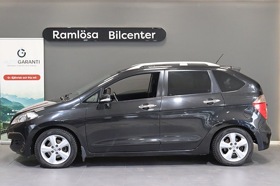 Honda FR-V 2 of 21