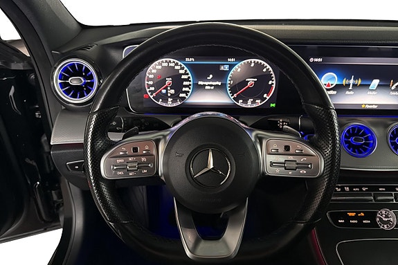 Mercedes-Benz E220 7 of 11