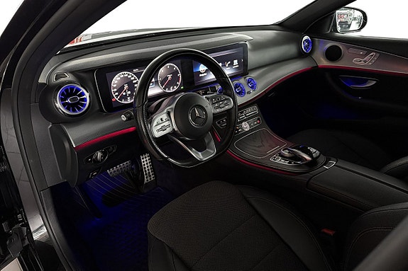 Mercedes-Benz E220 6 of 11
