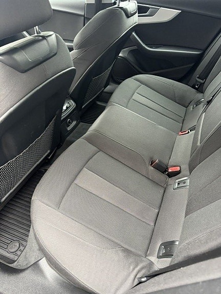 Audi A5 8 of 9